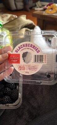 BLACKBERRIES front packaging