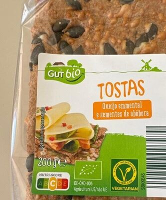 Tostas Queijo em mental e sementes de abóbora