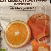 Orangenschale gerieben