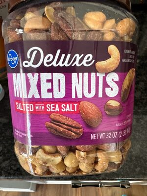 Deluxe mixed nuts