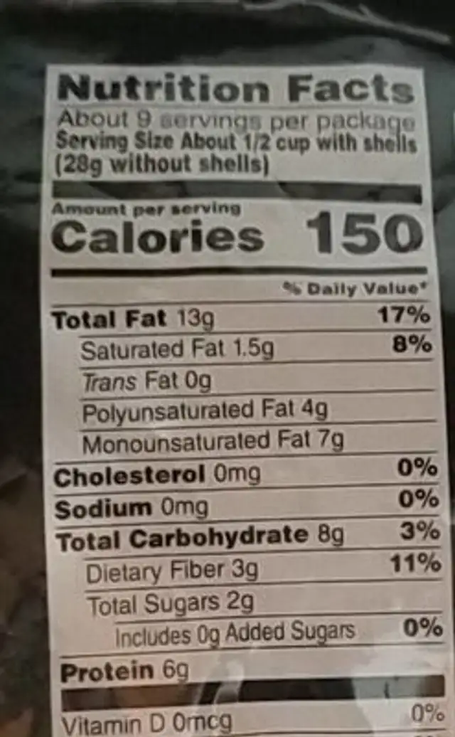 Pistachios Natural Raw nutrition facts table