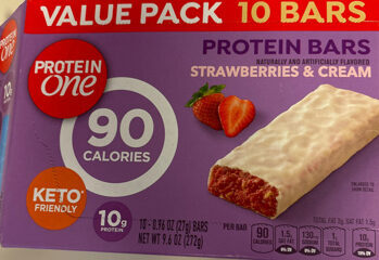 Strawberries and cream protein bar