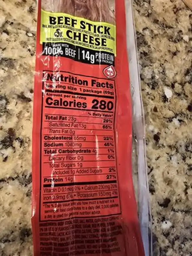 Beef stick and cheese jalapeño nutrition facts table