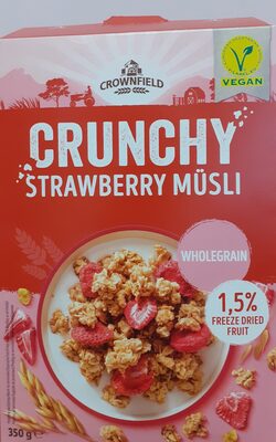 Crunchy strawberry müsli