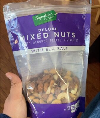 Deluxe mixed nuts