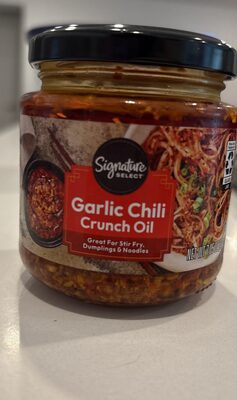 Garlic chili crunch oil