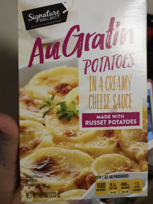 Au gratin potatoes in a creamy cheese sauce