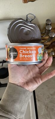 Chunk Chicken Breast with Rib Meat in Water front packaging