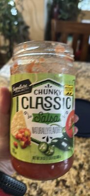 Chunky Classic Salsa Naturally Flavored front packaging