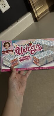 Unicorn Cakes Sparkling Strawberry