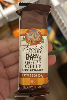 PEANUT BUTTER CHOCOLATE CHIP CHEWY GRANOLA BAR