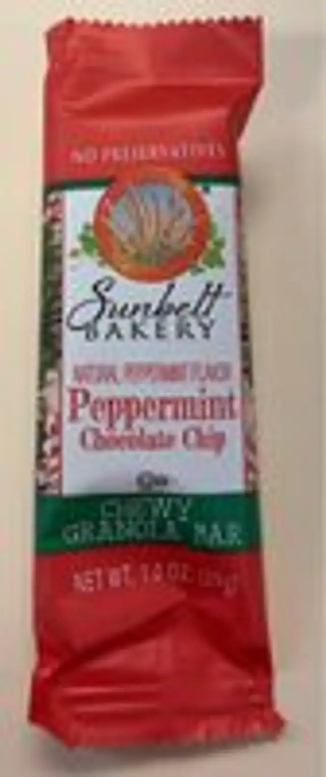 Peppermint Chocolate Chip chewy granola bar
