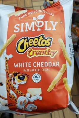 Simply White Cheddar Cheetos Crunchy front packaging