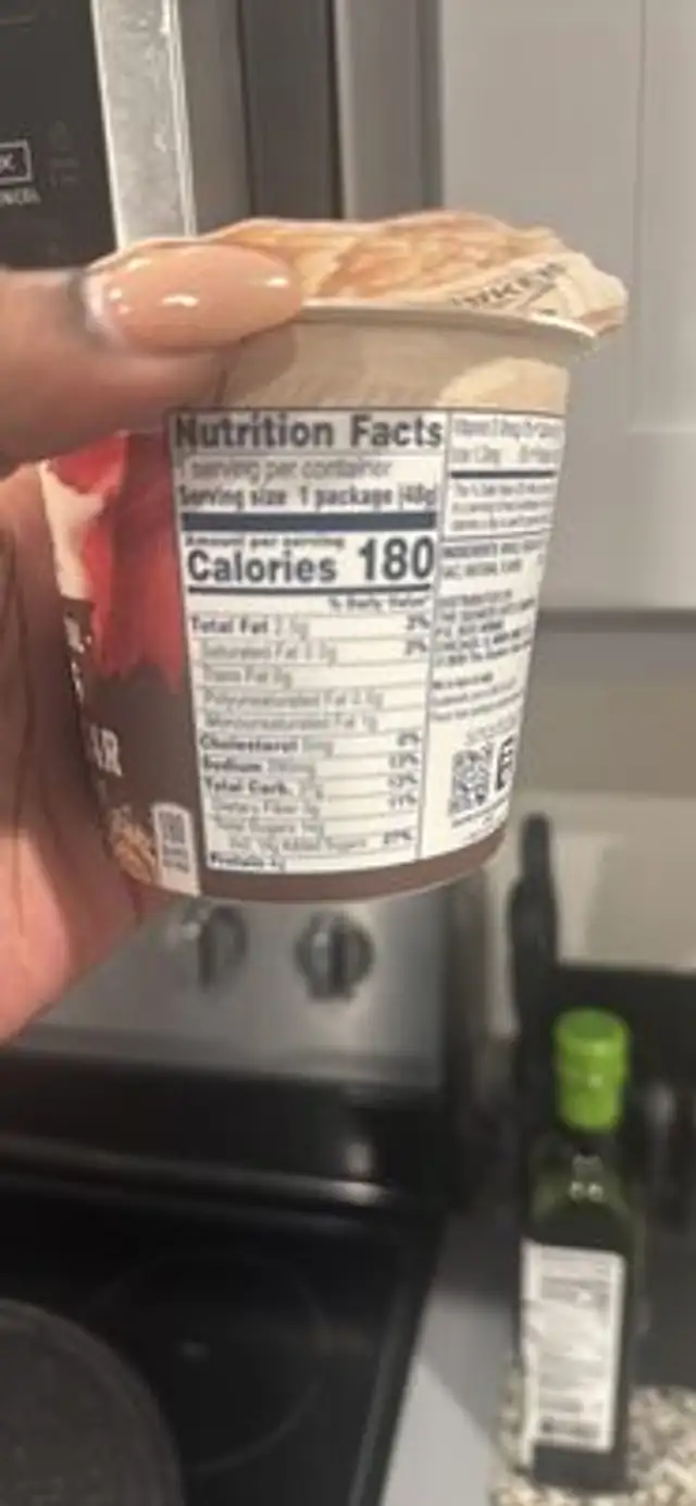 Instant Oatmeal Maple & Brown Sugar nutrition facts table