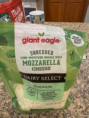 Shredded Mozzarella Cheese front packaging