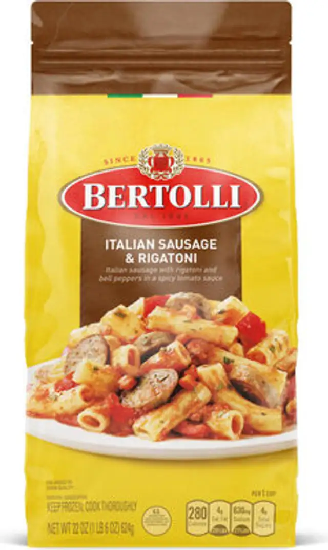 Italian sausage with rigatoni and bell peppers