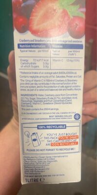 Cranberry ans strawberry front packaging