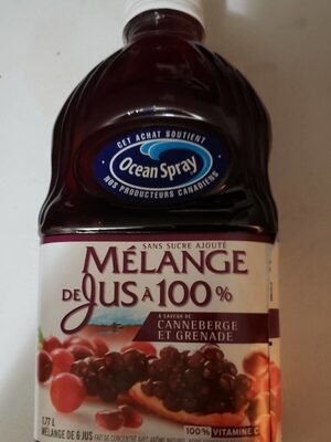 Jus de canneberge et grenade