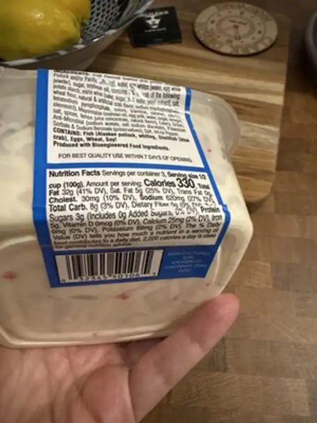 Alaskan Krab salad nutrition facts table