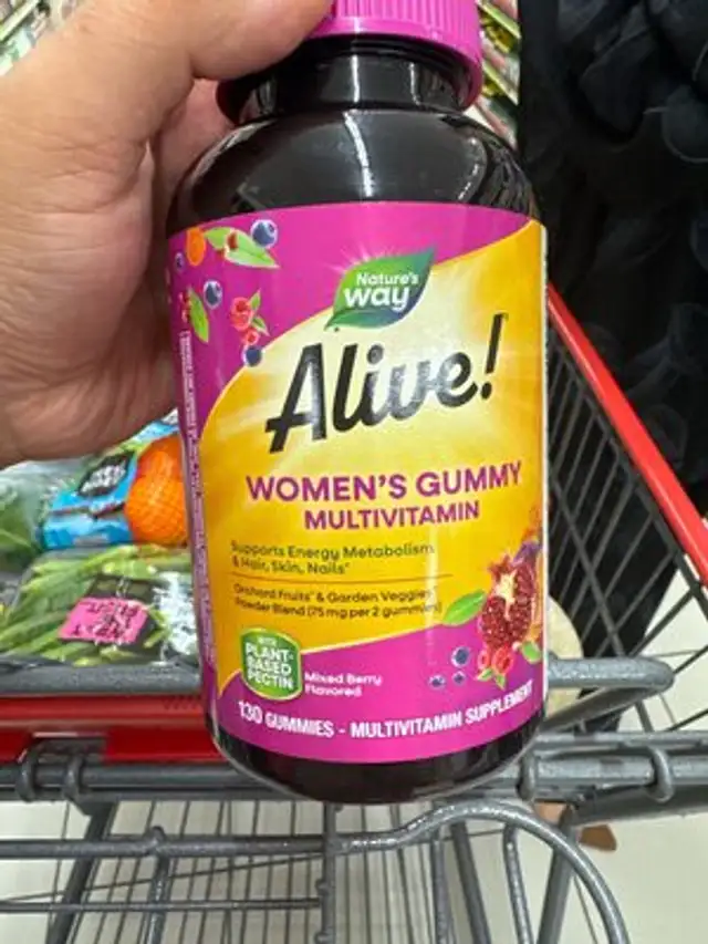Women's gummy ingredients label