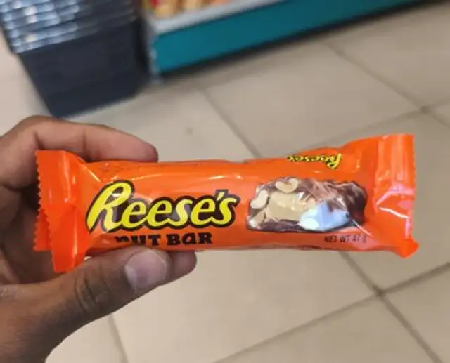 Reeses nut bar