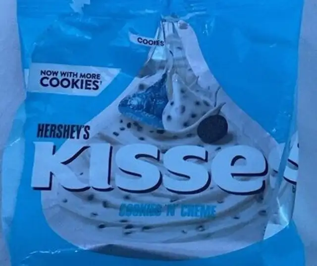Hershey’s Kisses Cookies N Creme