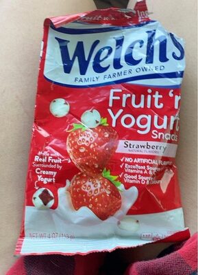 Fruit ‘n yogurt snack