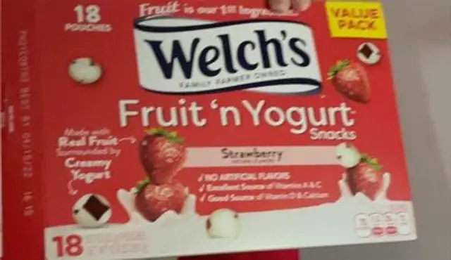 Fruit’n yogurt snacks