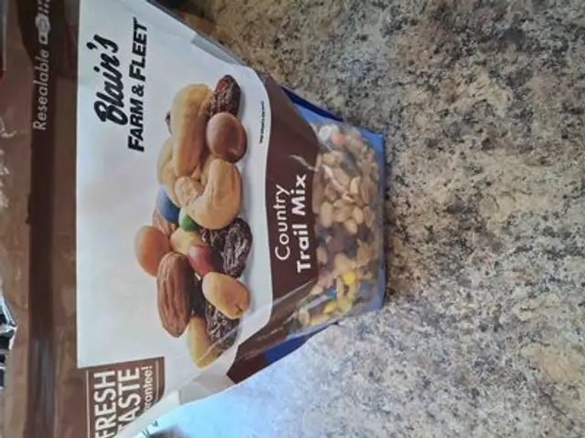 Blain's Farm & Fleet Country Trail Mix