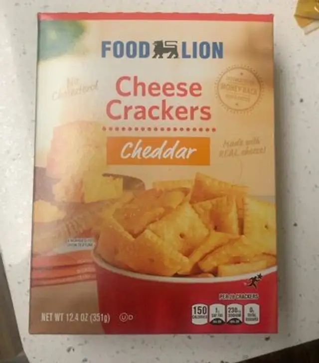 Cheese crackers