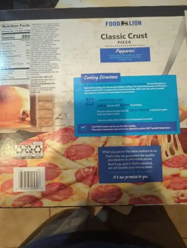 Classic Crust Pepperoni Pizza nutrition facts table
