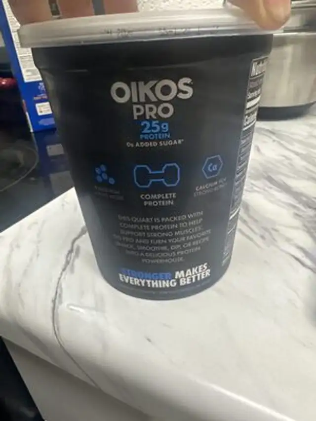 Oikos Pro Plain nutrition facts table