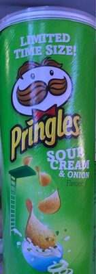 Sour cream & onion potato crisps, sour cream & onion