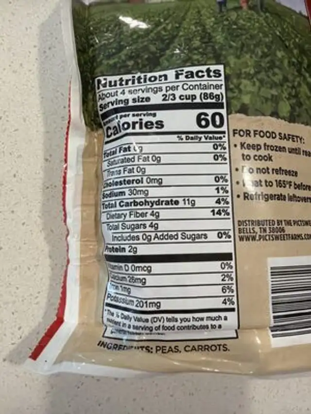 Frozen Peas & Carrots nutrition facts table