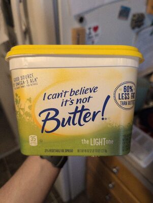 Light vegetable oil spread