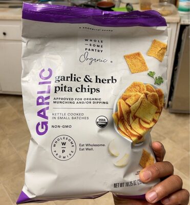 Garlic and herb pita chips