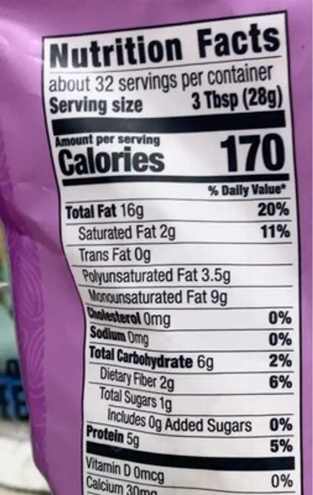 Mixed nuts deluxe roasted & unsalted nutrition facts table