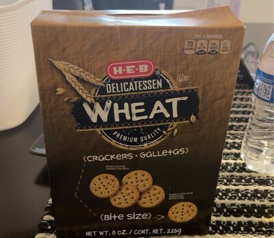 Delicatessen WHEAT crackers front packaging