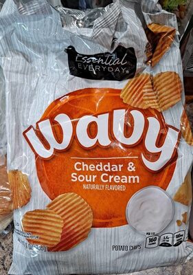 Cheddar & sour cream wavy potato chips