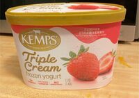 Summer Strawberry Frozen Yogurt