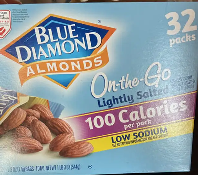 Almonds On-the-Go Lightly Salted front packaging