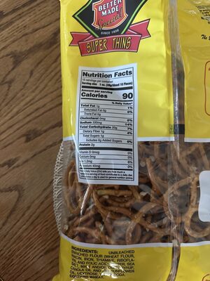 Super Thins Pretzles nutrition facts table