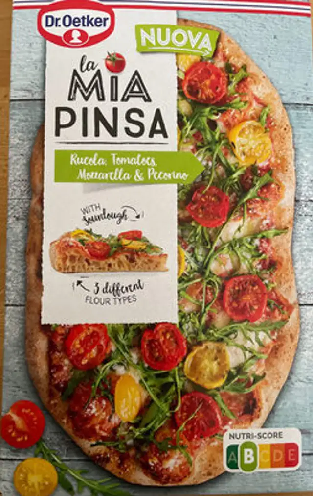 La mia Pinsa Rucola, Tomatoes, Mozzarella and Pecorino front packaging