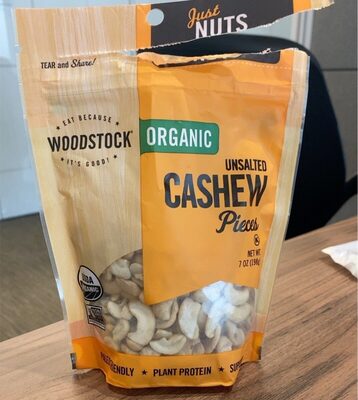 Organic Cashew Pieces front packaging