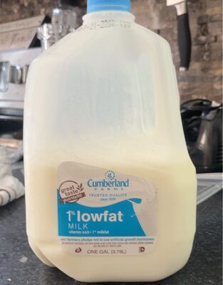 lowfat MILK