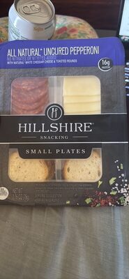 All Natural Uncured Pepperoni with Natural White Cheddar Cheese & Toasted Rounds