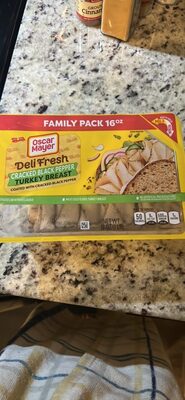 Deli Fresh Cracked Black Pepper Turkey Breast front packaging