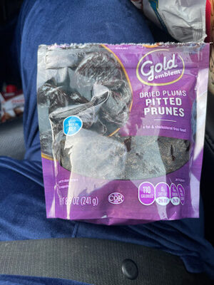 Dried pitted prunes