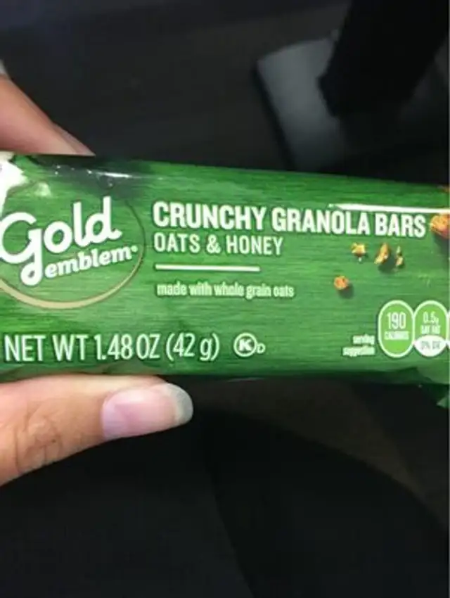 Crunchy granola bars