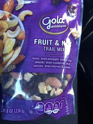 Fruit & nut trail mix front packaging
